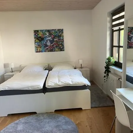 Fachwerkhaus Im Historischen Innenhof Von Haus Im Turm Bad Honnef